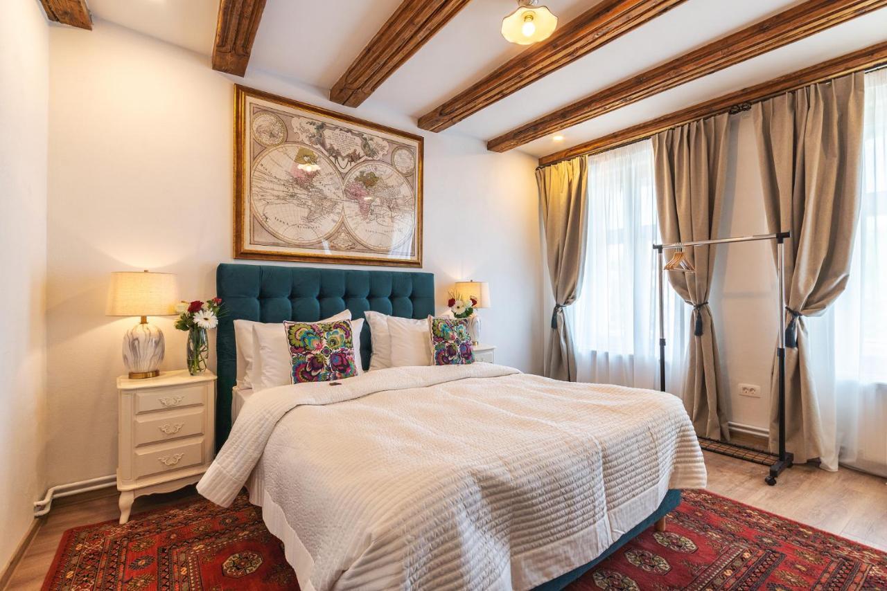 Nikolas Haus Brasov Bagian luar foto